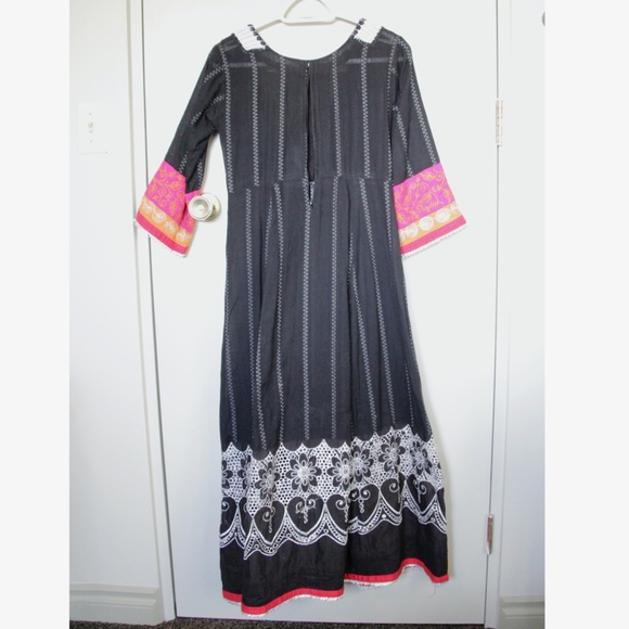 Zahra Ahmad vintage dress - Picture 4 of 11